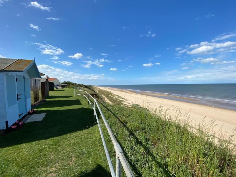 East Coast Chalets 57 At California Sands Scratby Экстерьер фото